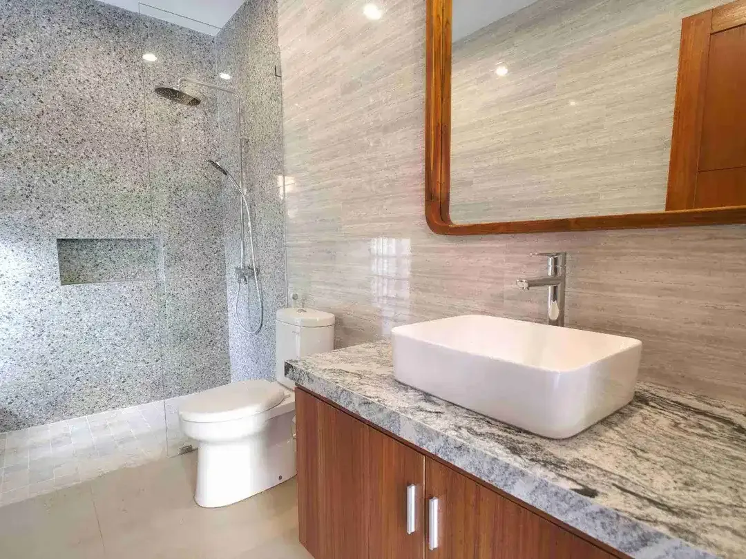 villa beachside baru jalan pungutan sanur bali - Image 2 of 10