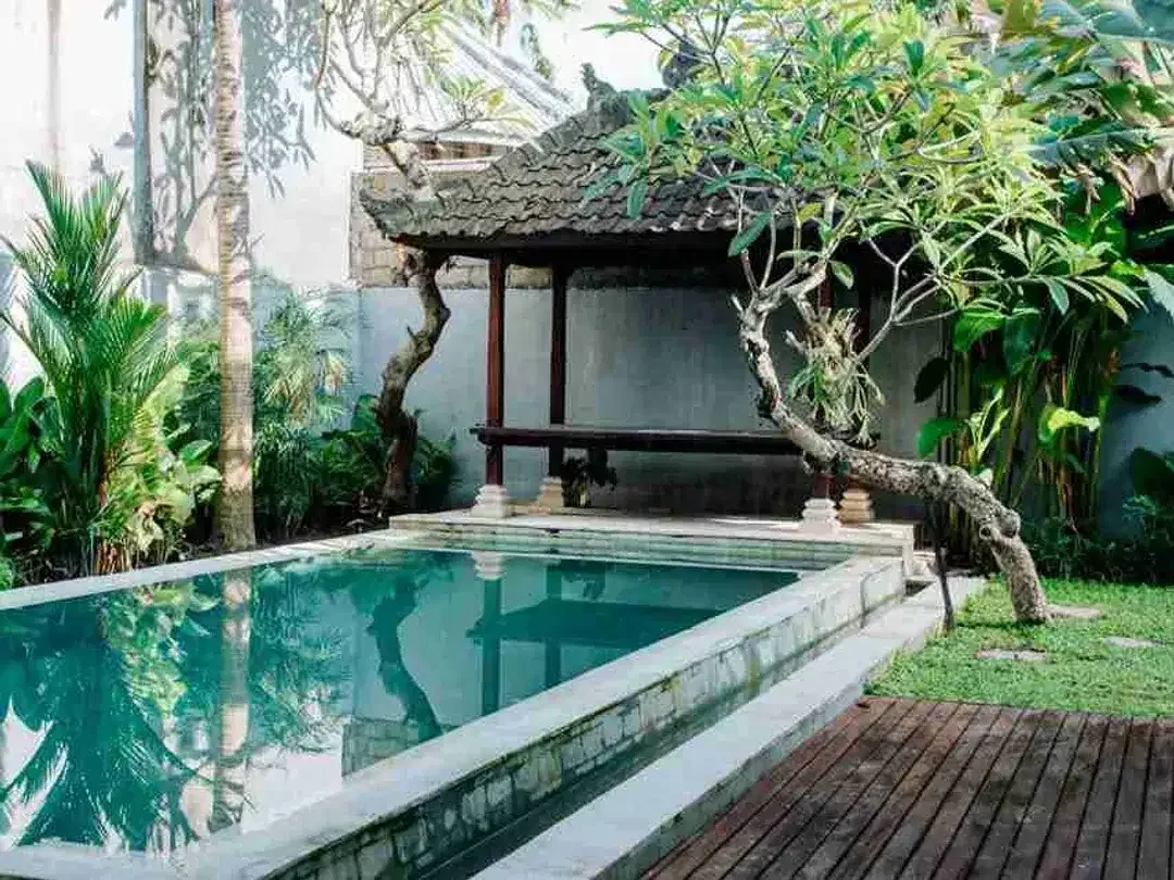 DISEWAKAN VILLA BAGUS DAN LUAS SEKALI STRATEGIS DI TIBUBENENG, CANGGU, BALI - Image 2 of 10