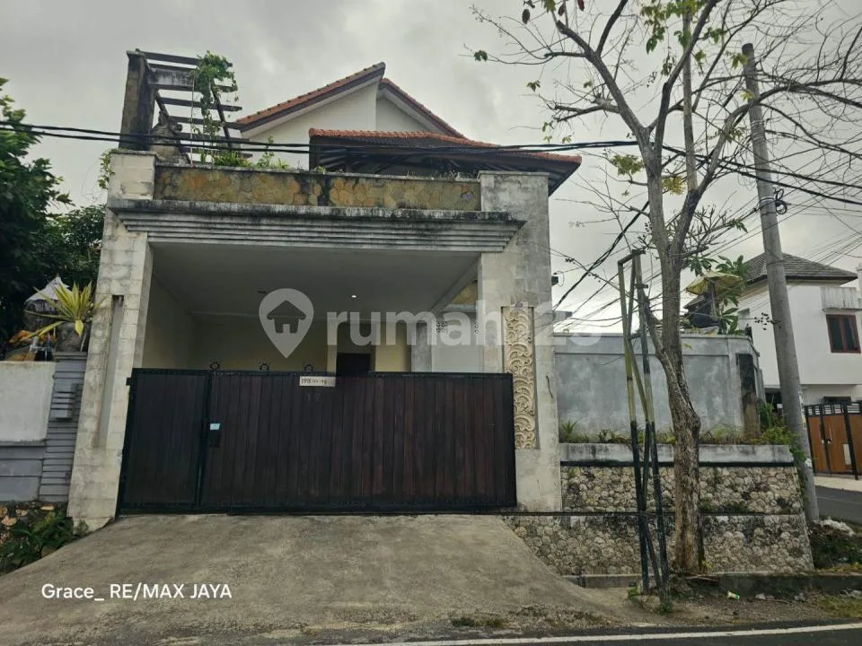 Rumah 4 Kamar Siap Huni di Area Ungasan Jimbaran - Image 1 of 4