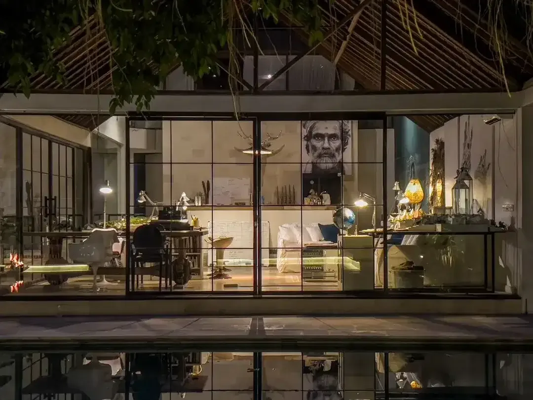 Freehold - Boutique private residence villa with organic gardens in Canggu area - Image 1 of 10