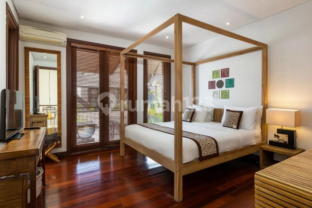 Villa 3 Kamar Security 24 Jam di Kerobokan Ich - Image 4 of 4