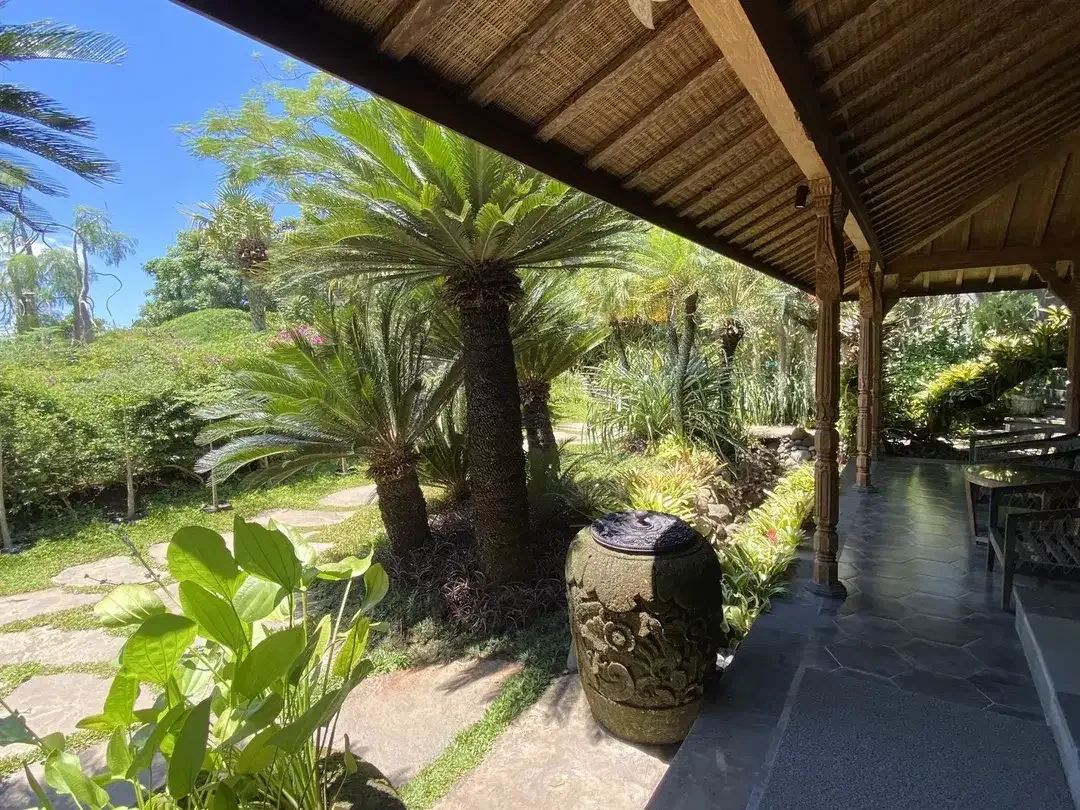 Leasehold - Exquisite Teak Joglo Office with Premium Finishes & Scenic Landscape - Image 9 of 10
