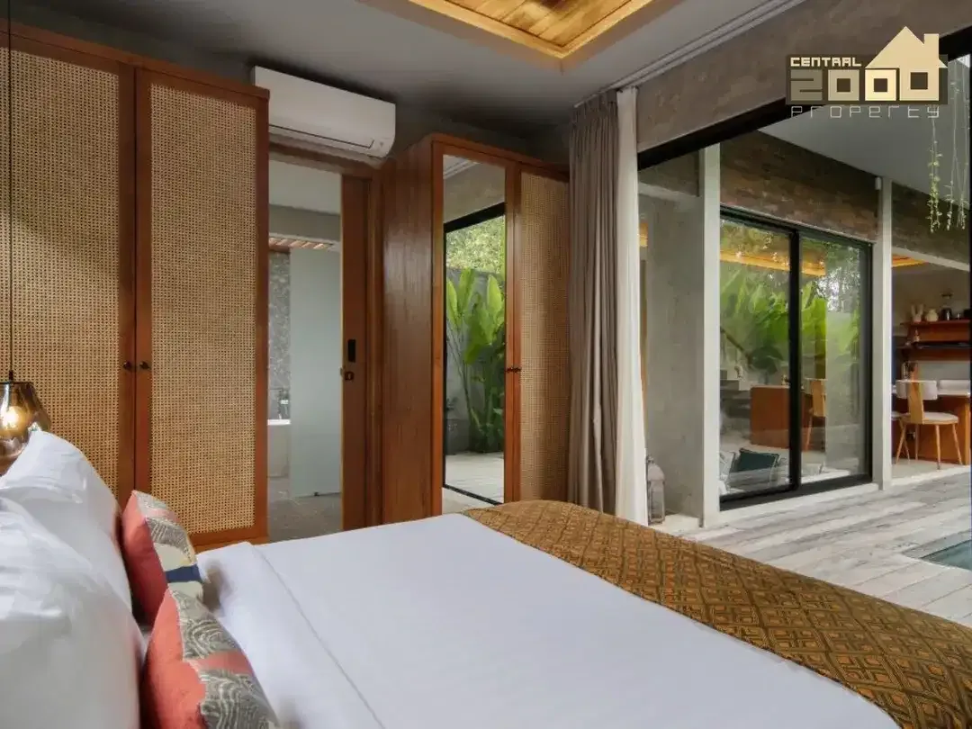 Luxury Tropical Villa for Sale in Ungasan - Fully Furnished - Image 7 of 10