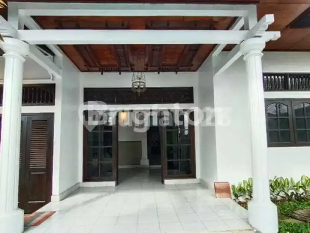 DISEWAKAN RUMAH DUA LANTAI NON FURNISH- LOKASI PREMIUM DENPASAR TIMUR - Image 4 of 5