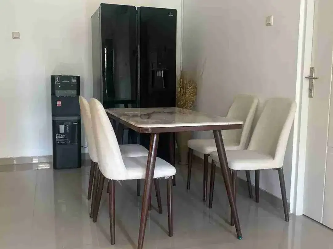 Rumah 2 lantai Siap Huni Di Kawasan Elite Badung Bali - Image 9 of 10