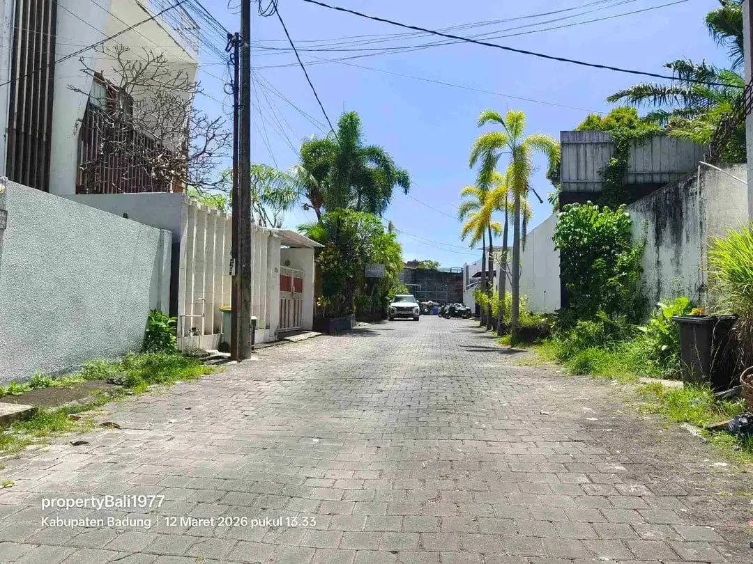 Tanah 240m2 di seminyak Kerobokan Bali - Image 2 of 8