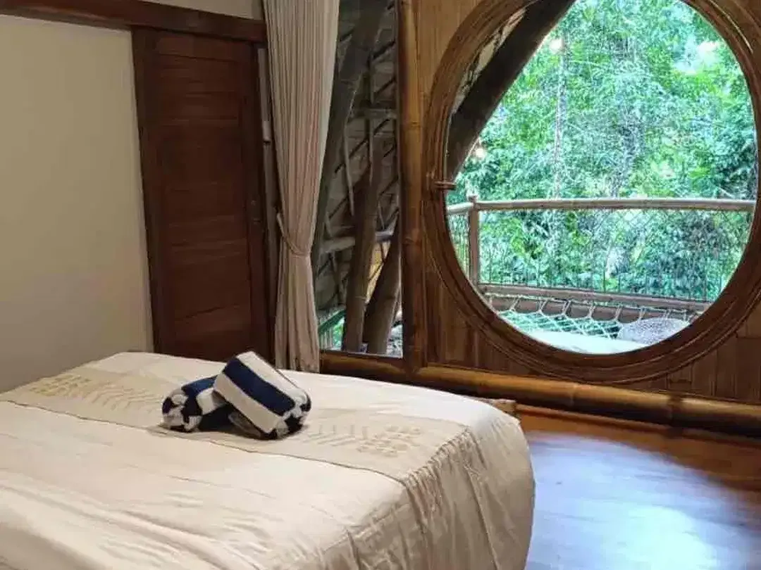 Bamboo Villa for Sale in Tegalalang, Ubud, Bali!
Details
- 5 units, 1BR villa - Image 4 of 6