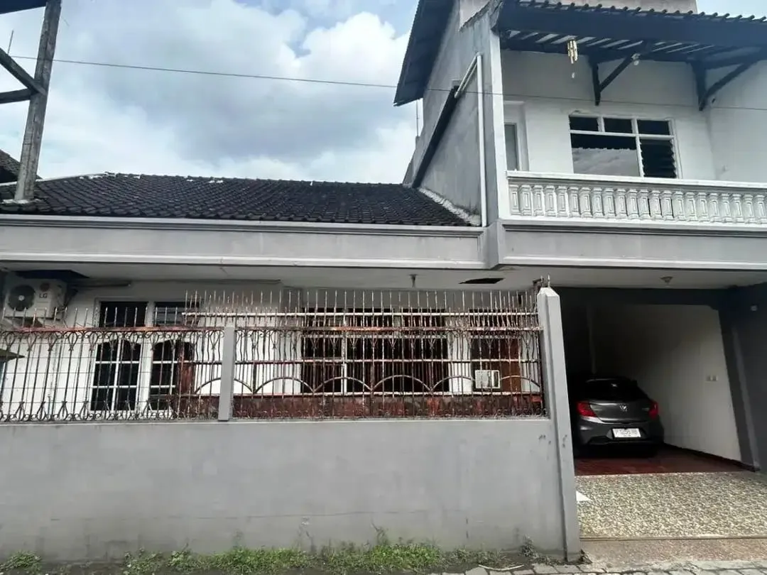 Dijual Tanah bonus Bangunan Luas 1 koma 4 are - Image 1 of 4