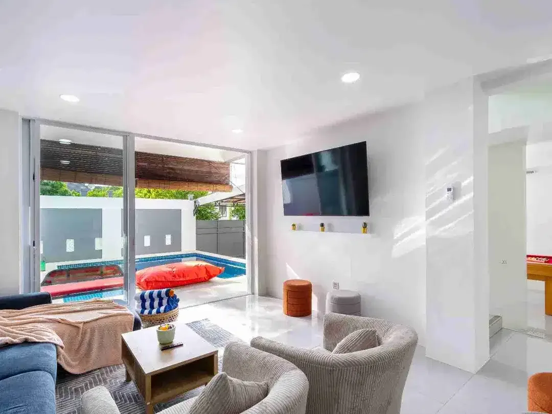 dijual villa 5 bedroom fully furnished cluster Sahadewa Pecatu indah resort kuta selatan badung bali - Image 5 of 10
