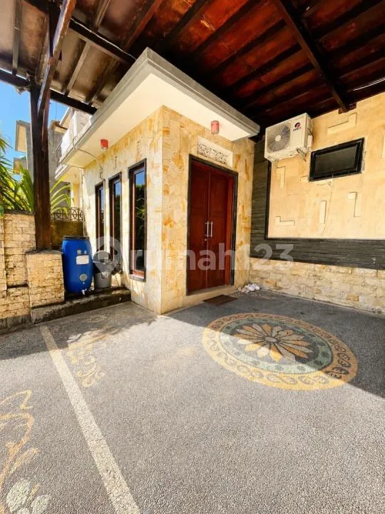 Dijual Cepat Rumah 2Lt 4 Kmr Tidur Full Furnished di Jl. Padang Luwih Dalung, Kuta Utara, Badung - Image 4 of 4