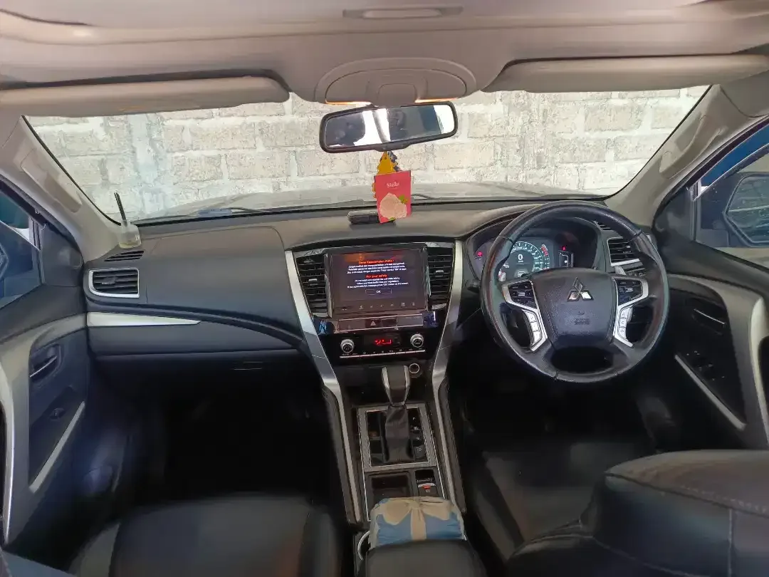 PAJERO SPORT DAKAR 2.4 AT 2021 | TANGAN 1 | SERVICE ATPM | PRIBADI - Image 10 of 10