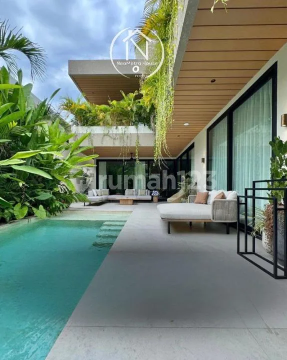 Canggu - Bali ~ Lt/Lb 242/334 ~ Luxury Villa - Image 2 of 4