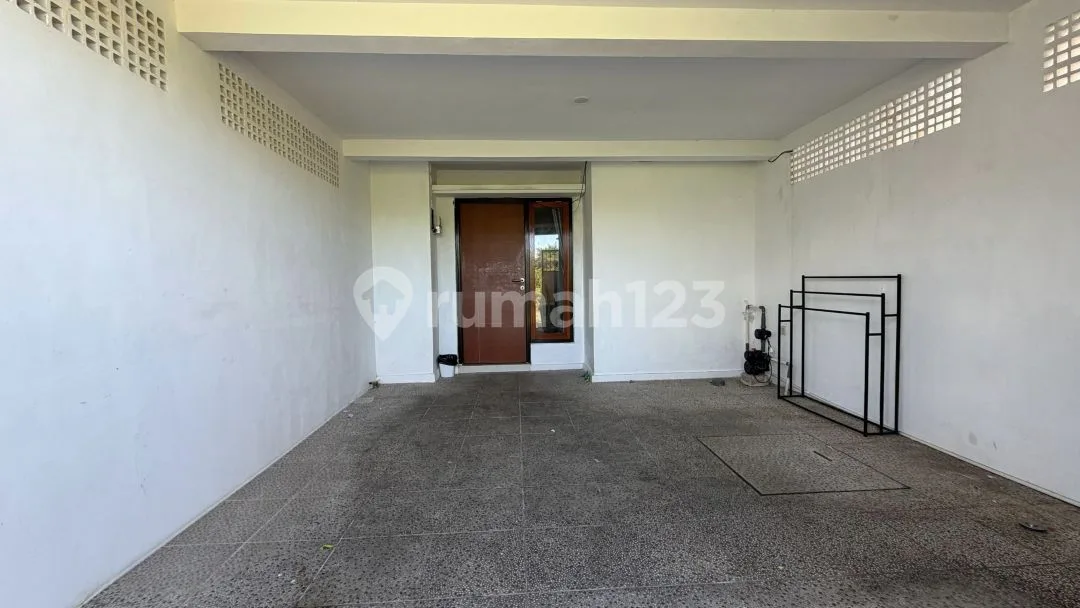 Rumah 2 Lantai Siap Huni - Image 4 of 4