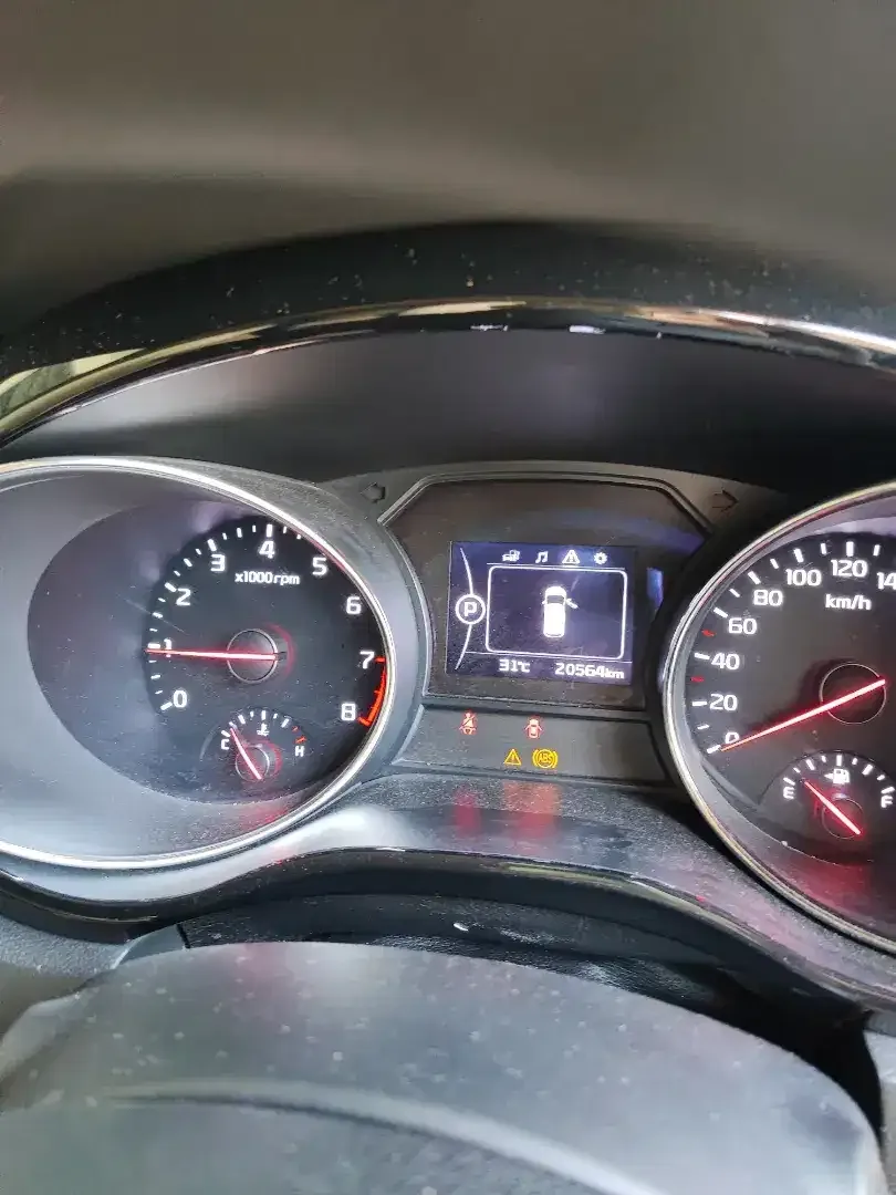 Kia Sedona 2017 istimewa, 11 seat - Image 6 of 9