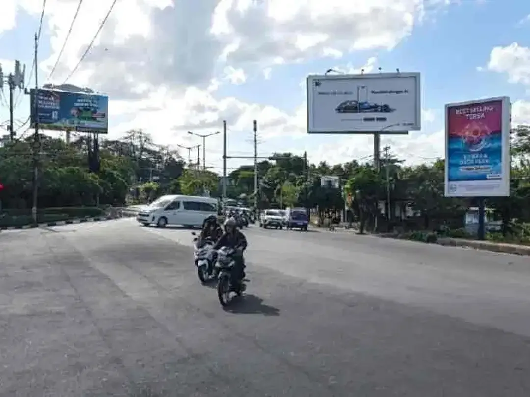 DIJUAL TANAH SANGAT STRATEGIS DEKAT UDAYANA JIMBARAN BALI - Image 9 of 10