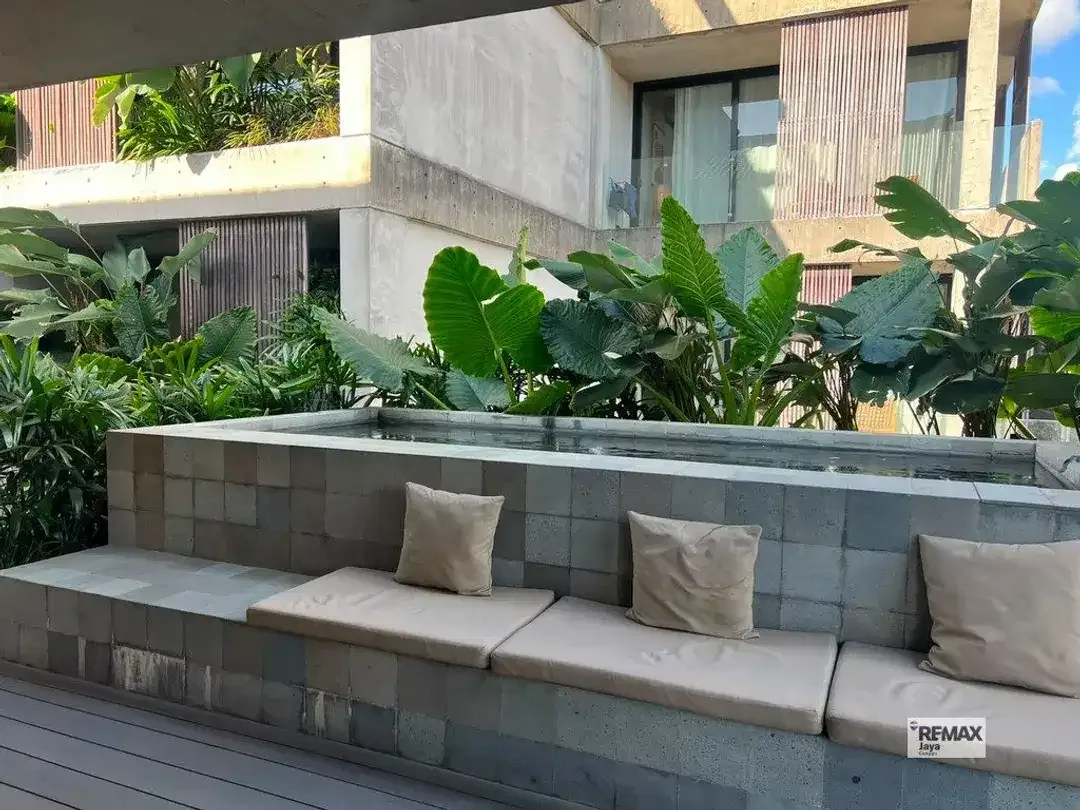 Luxury Strata Title Apartment With Private Pool For Sale In Berawa - Image 9 of 9