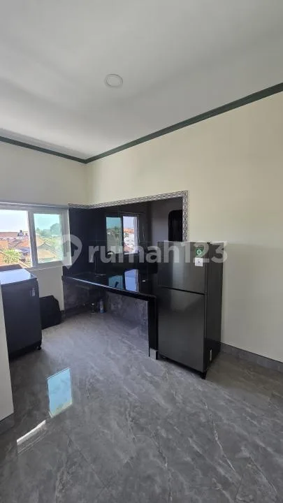 Rumah Baru Semi Furnished Disewakan Area Denpasar Selatan - Image 4 of 4