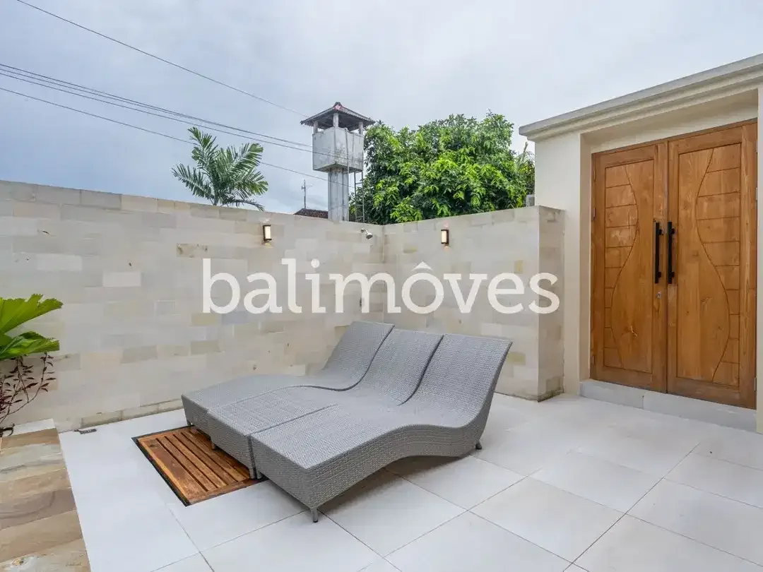 Villa Baru dengan Tiga Kamar Tidur yang Menawan di Sanur - Image 7 of 10