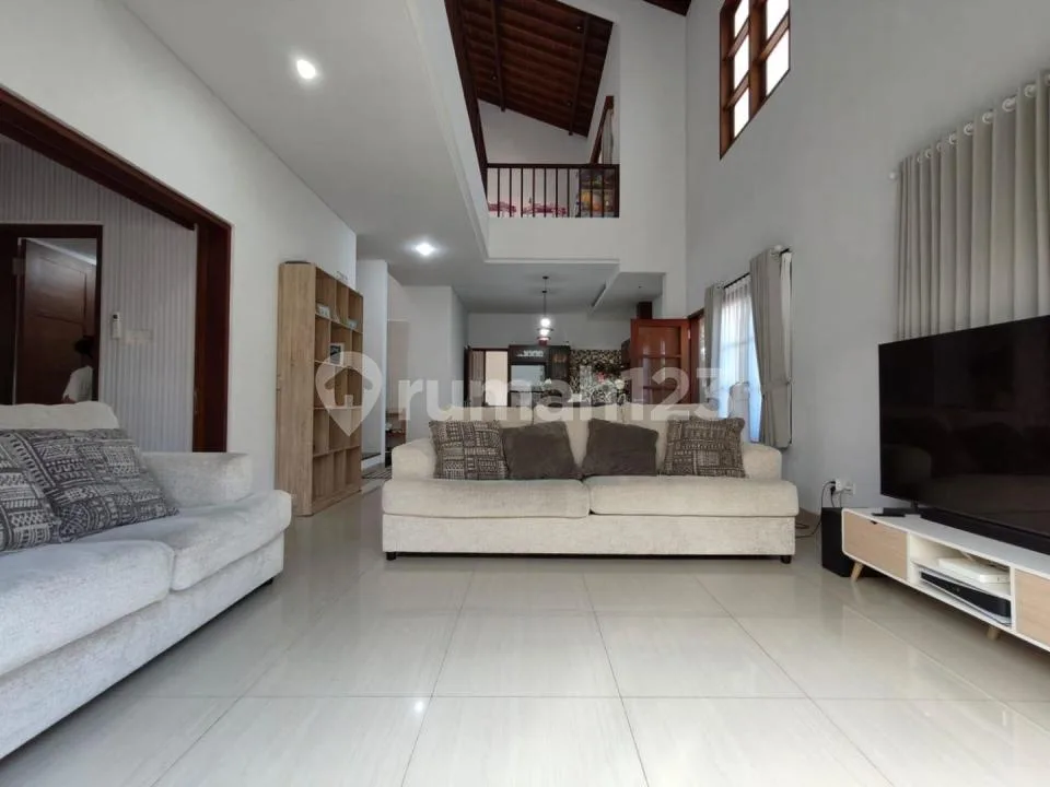 Rumah Bagus 4 Bedrooms No Pool - Image 2 of 4