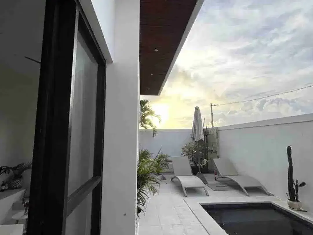 Villa Modern Baru Ungasan, Rooftop dan Pool View Cantik - Image 3 of 9