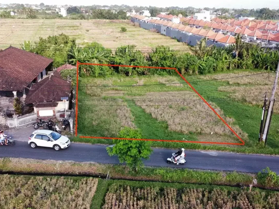 Di jual tanah premium Jl Raya Pantai Kedungu utara - Image 3 of 3