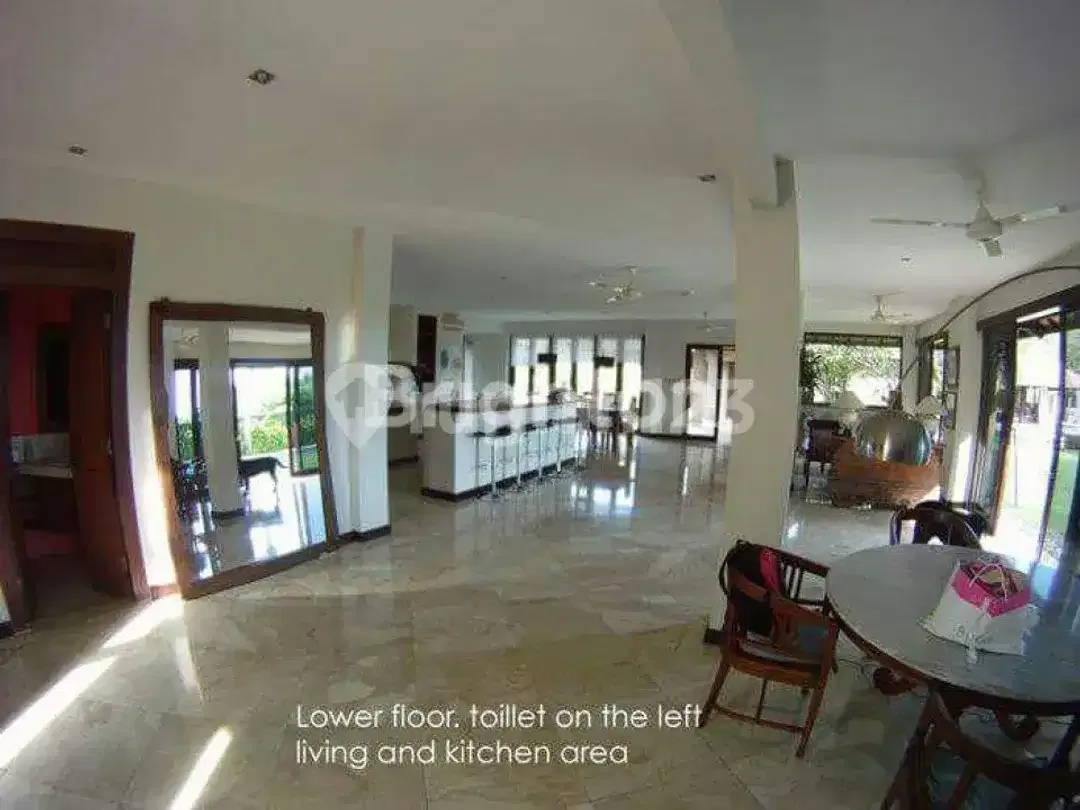 LUXURY VILLA 8BR PERERENAN BEACH WALKING DISTANCE - Image 2 of 8