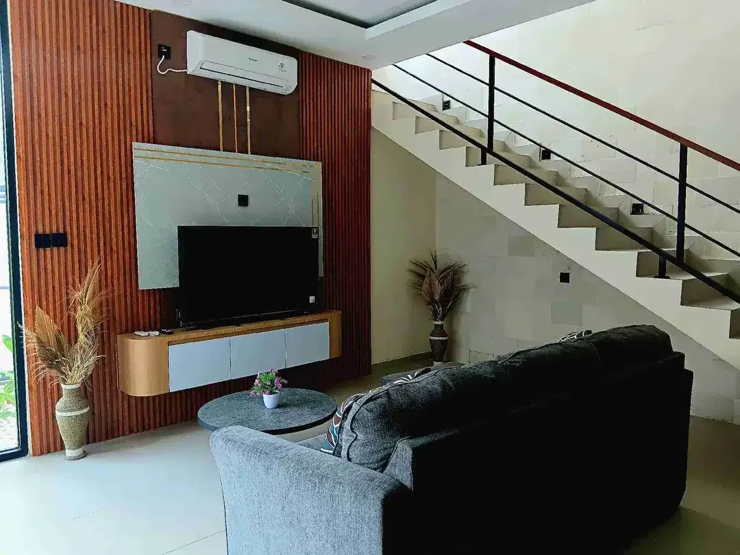 Beachside Sanur Villa 2 Floors - Image 7 of 10