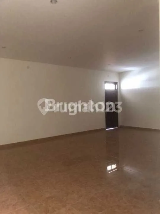 Dijual Ruko Besar Dua Lantai di Sesetan, Denpasar Selatan - Image 2 of 4