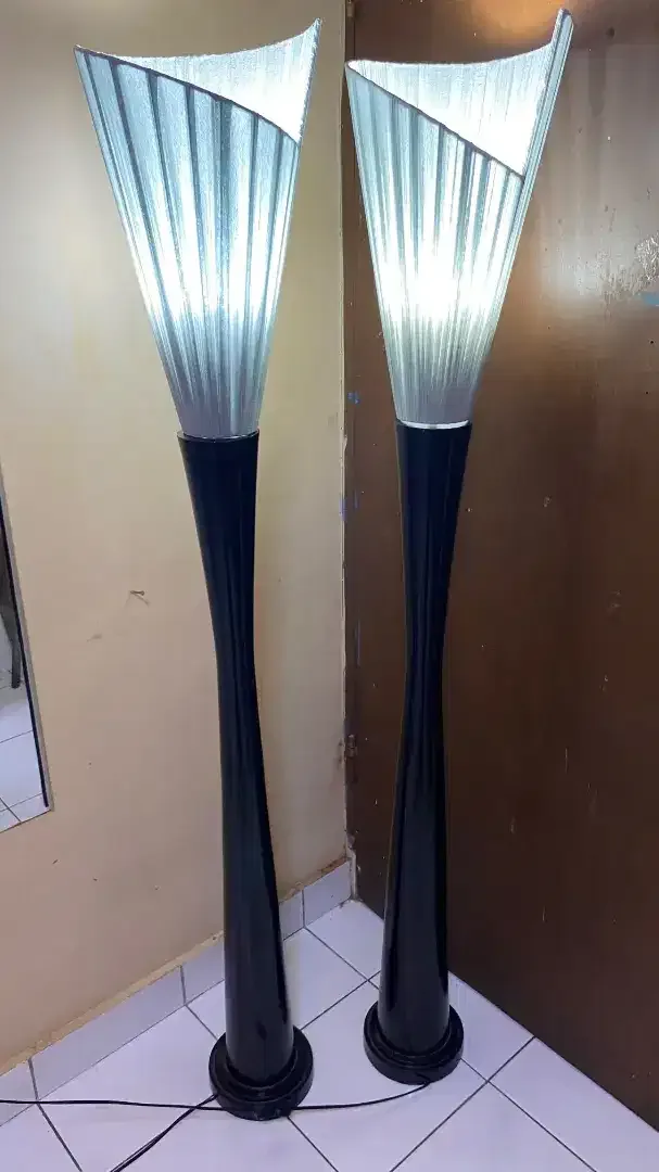 Lampu hias tinggi - Image 2 of 2