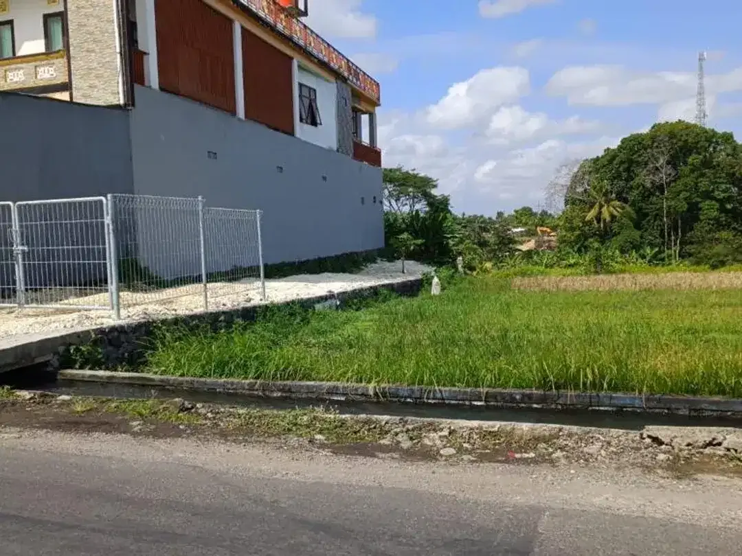 Disewakan Tanah 10.475 m² – Dekat Pantai Nyanyi, Akses Private, Harga Kompetitif - Image 1 of 4