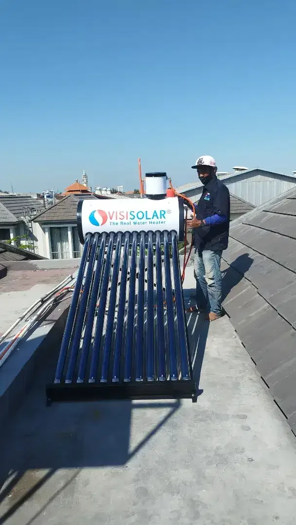 WATER HEATER SOLAR PEMANAS AIR - Image 1 of 8