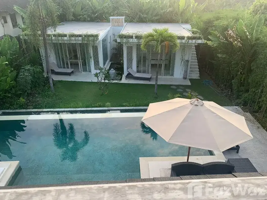 4 Bedroom Villa for sale in Kerobokan, Bali - Image 3 of 10