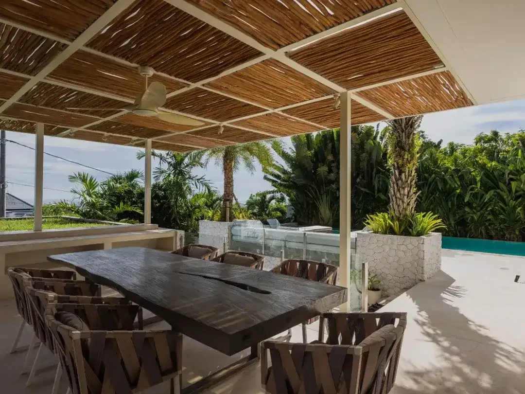 Ocean View Villa di Ungasan Dekat Sidewalk Jimbaran Freehold & Leasehold - Image 10 of 10