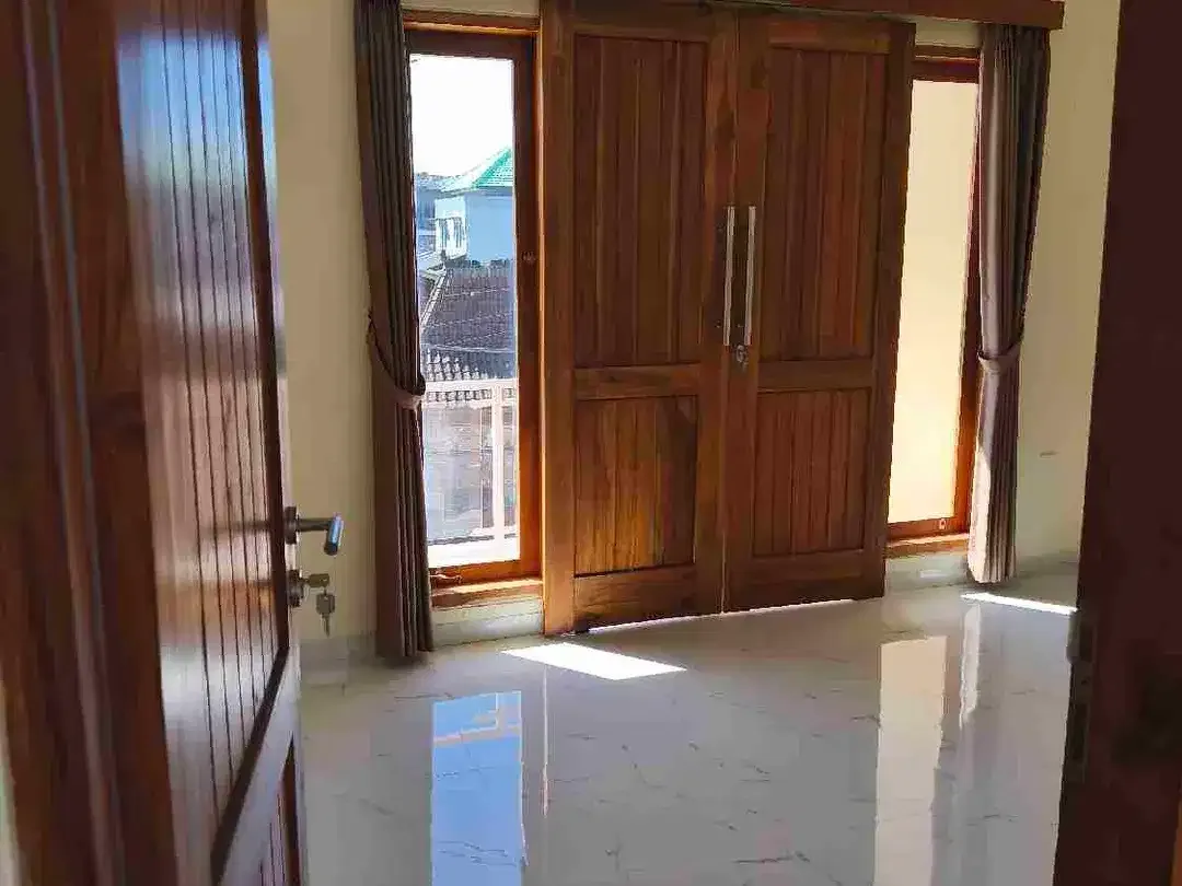DISEWAKAN RUMAH BARU DI RENON - Image 7 of 10