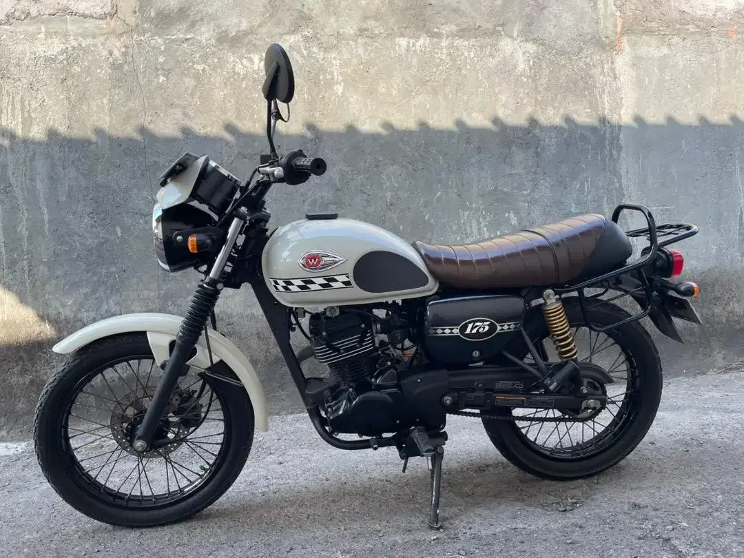 Kawasaki w175 se 2022 - Image 4 of 4