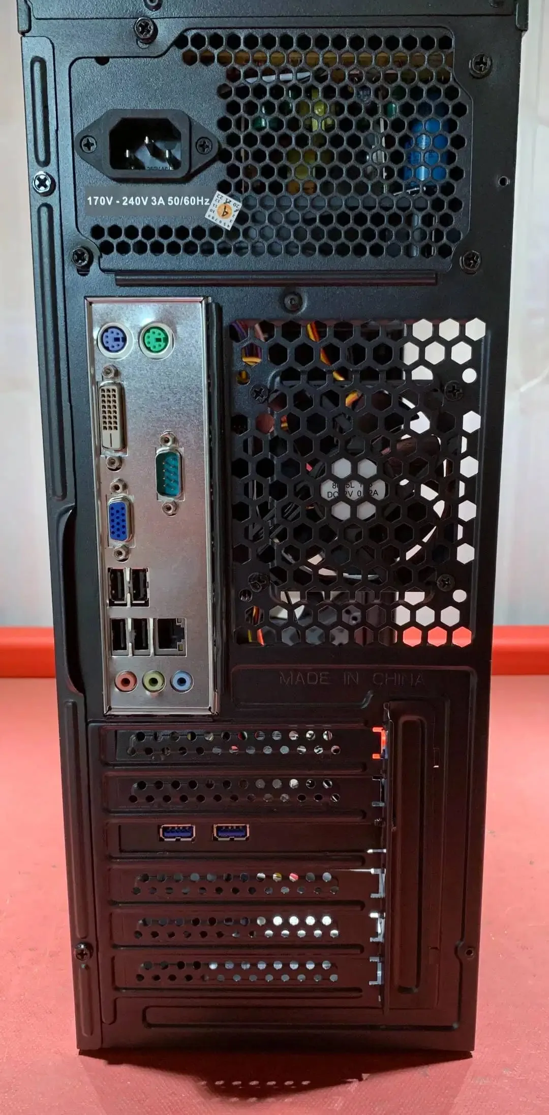 PC - Lenovo ThinkCentre M71e ,4 Core i5-2400 3.10 GHz up to 3.40 GHz - Image 6 of 8