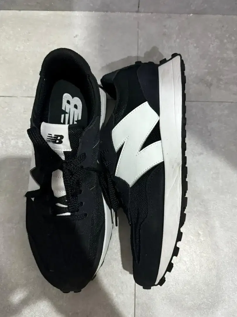 New Balance Size 45 - Image 9 of 9
