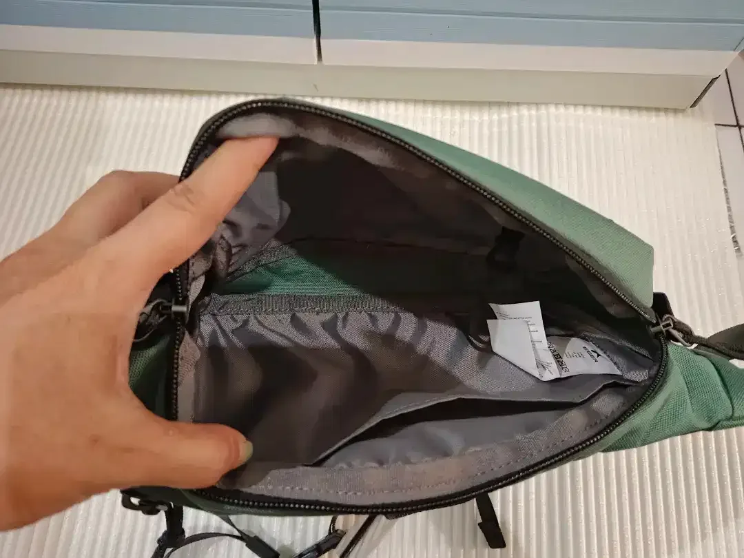 Tas Waistbag/Pinggang Merk EIGER DIJAMIN 100% ORIGINAL 3L 30x6x15cm - Image 6 of 8