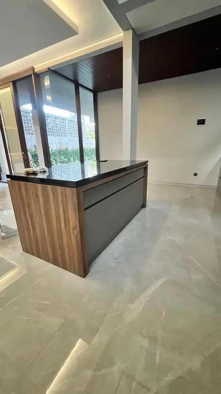 FOR RENT VILLA MEWAH BARU 4BR DEKAT PANTAI SINDHU SANUR - Image 7 of 10