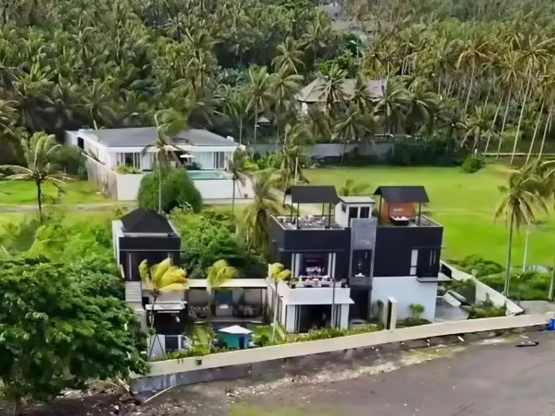 VILLA VIEW PANTAI SABA - Image 10 of 10