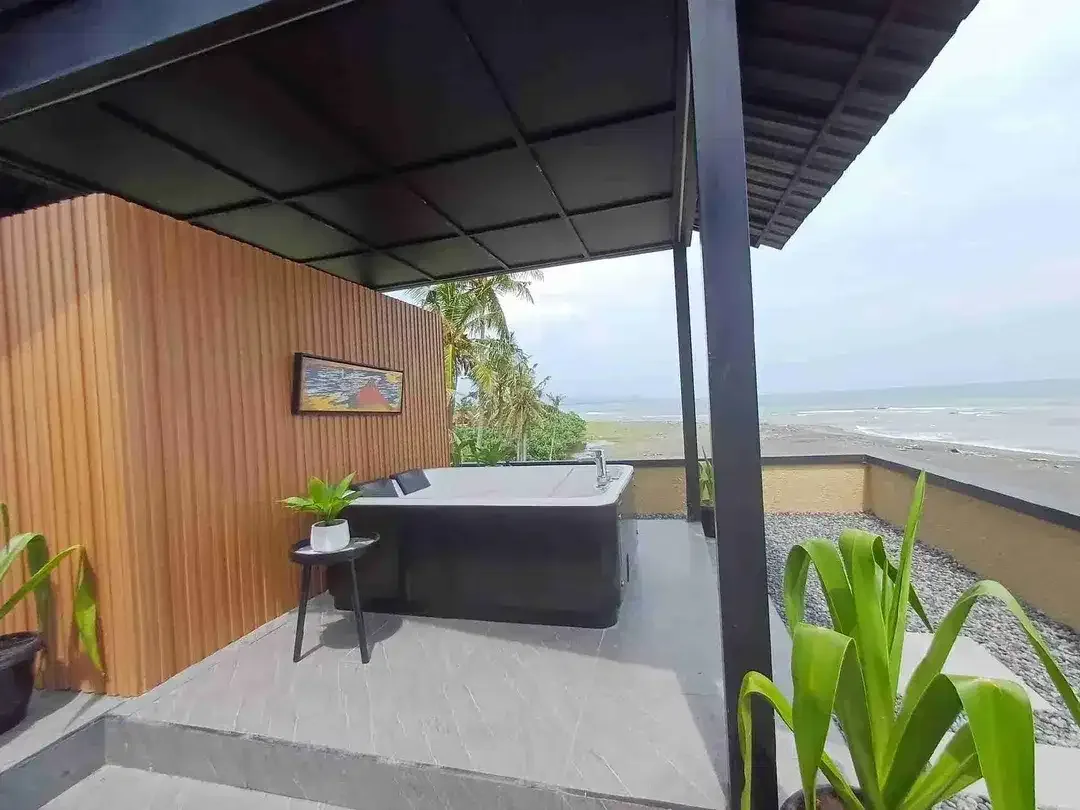 Brand New Villa Direct Accsess to Gianyar Beach - Image 7 of 10