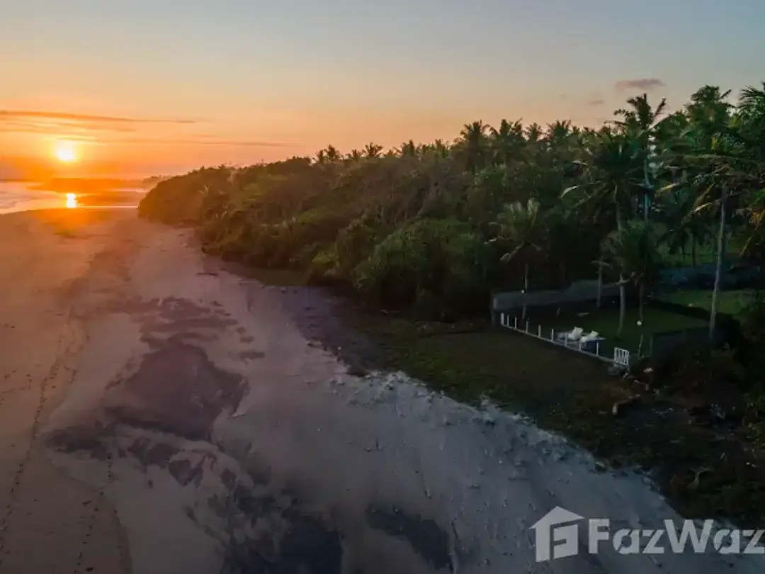 6 Bedroom Villa for sale in Pekutatan, Bali - Image 8 of 10