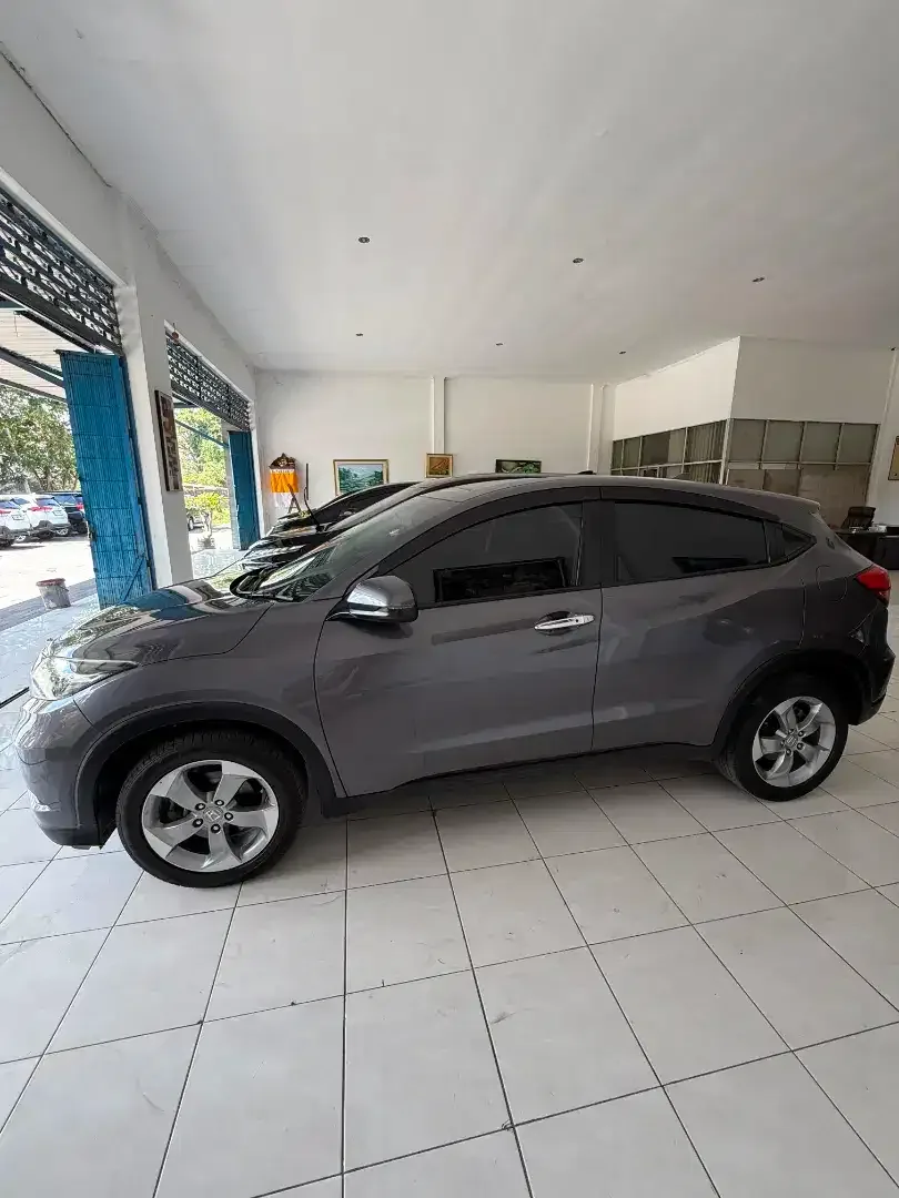 Honda HRV 1.5 E.CVT 2018 - Image 6 of 10