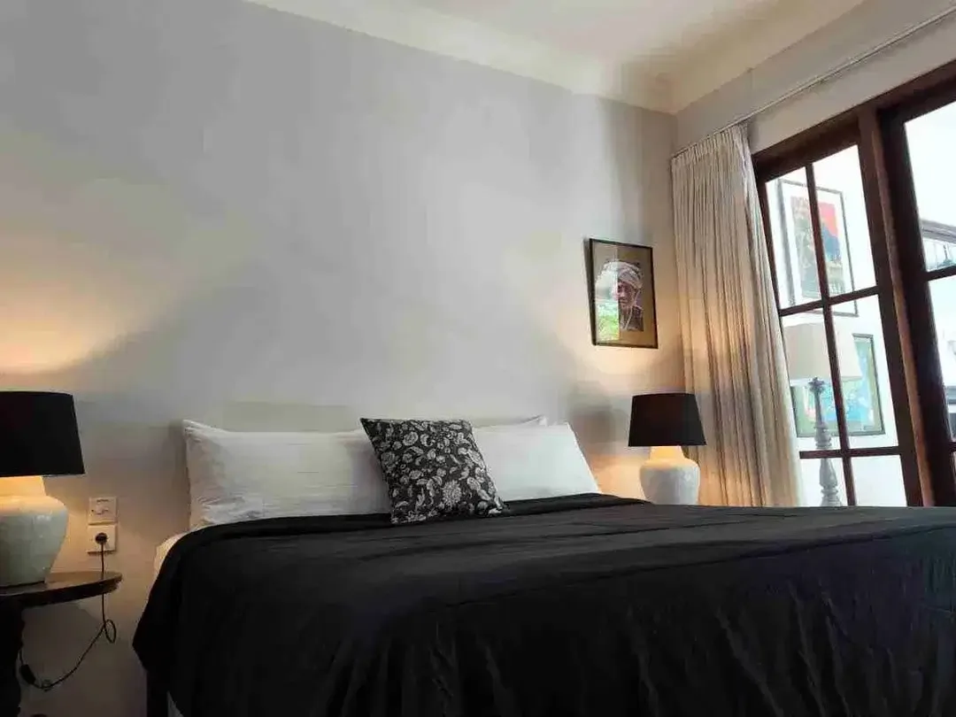 DIJUAL  VILLA FULL FURNISH  DEKAT PANTAI SEMINYAK PK - Image 5 of 10