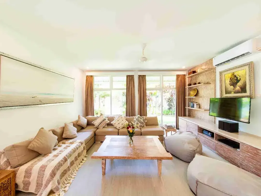 Villa Murah di Batubelig Seminyak Badung Bali - Image 4 of 9