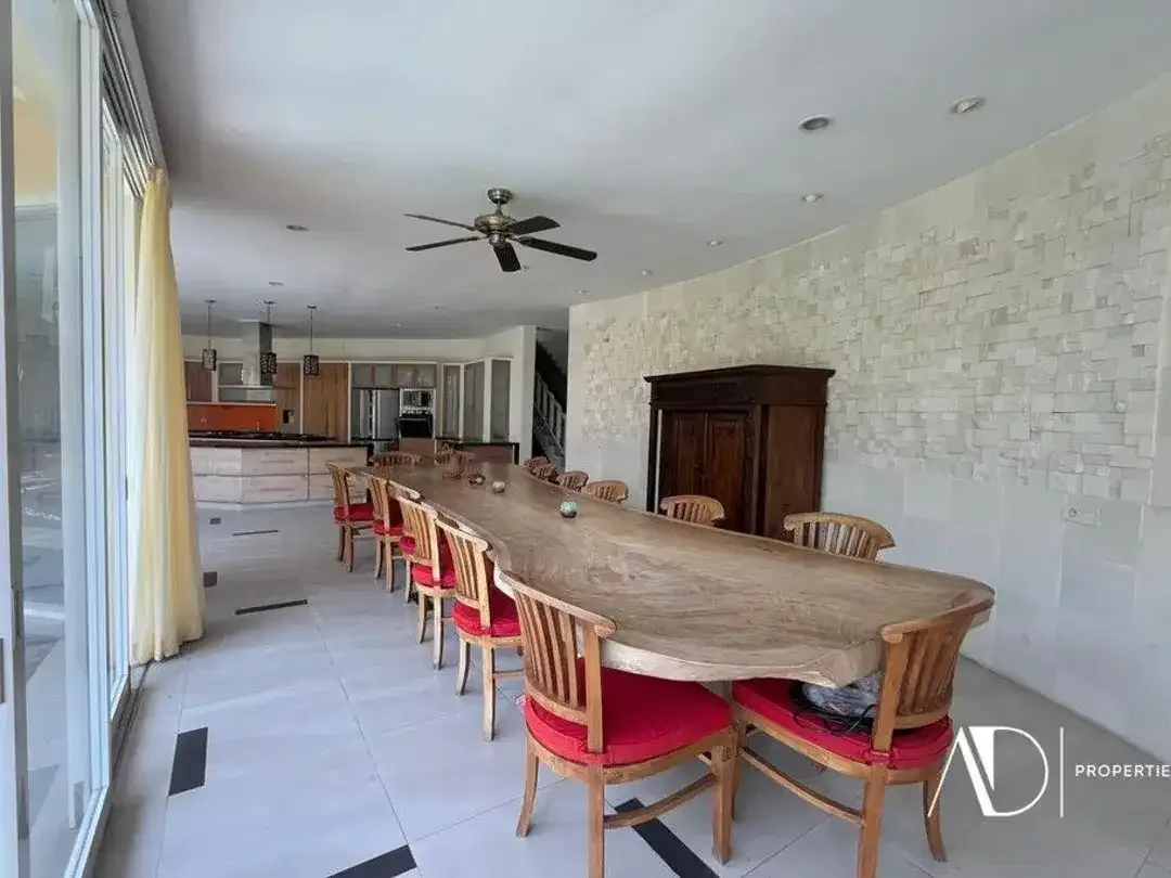 FREEHOLD | 3-BEDROOM OCEAN-VIEW VILLA IN PECATU - Image 10 of 10
