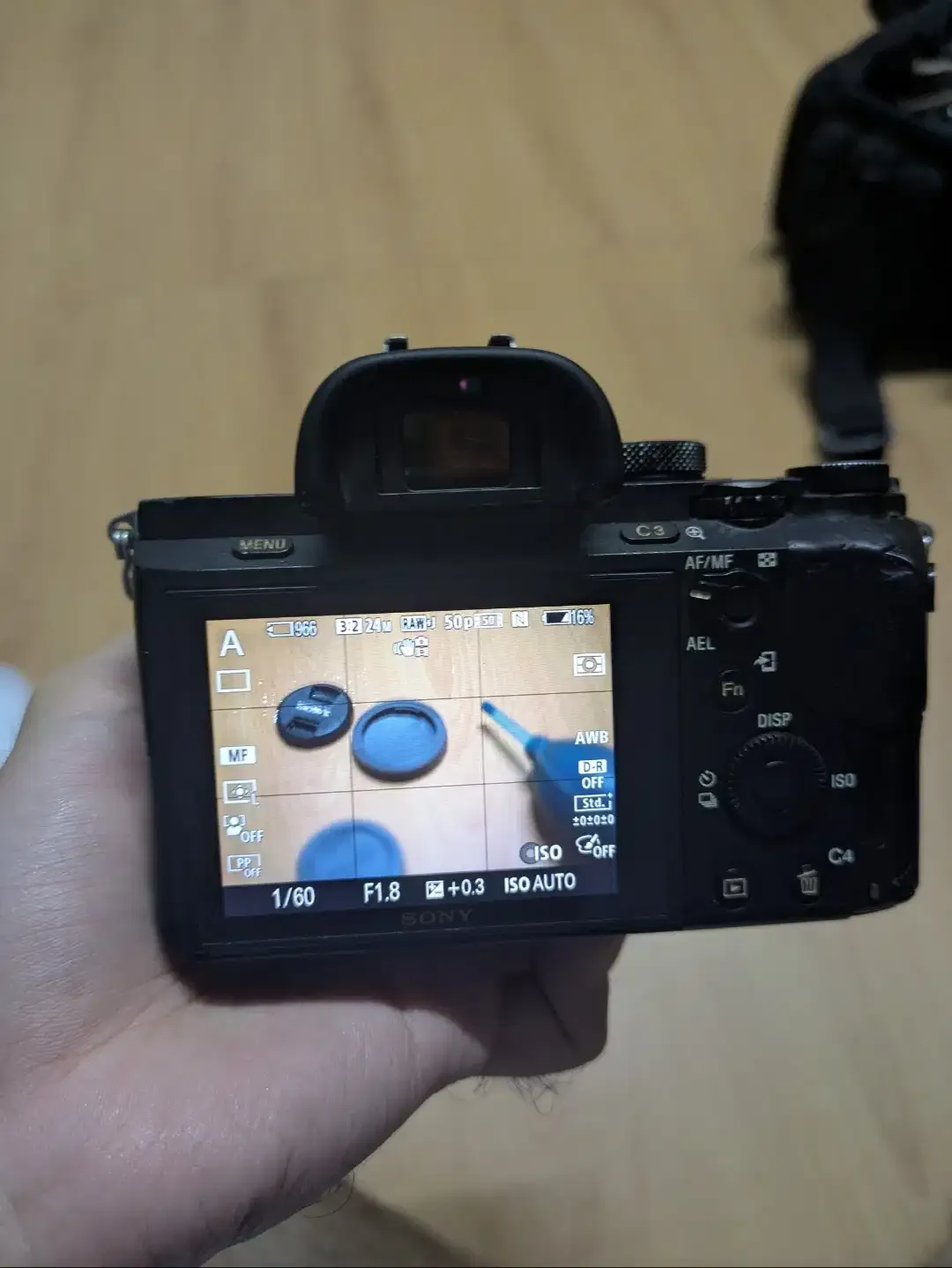 Sony A7 mark II a7m2 a7ii mirrorless dlsr & Lensa FE 50mm f1.8 - Image 4 of 5