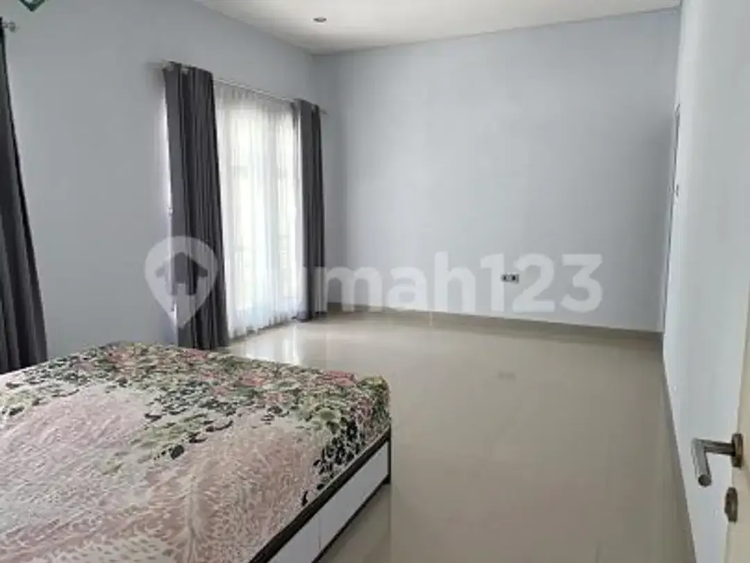 Disewakan Rumah 3 Kamar Tidur dengan Lingkungan Aman dan Tenang - Image 3 of 8