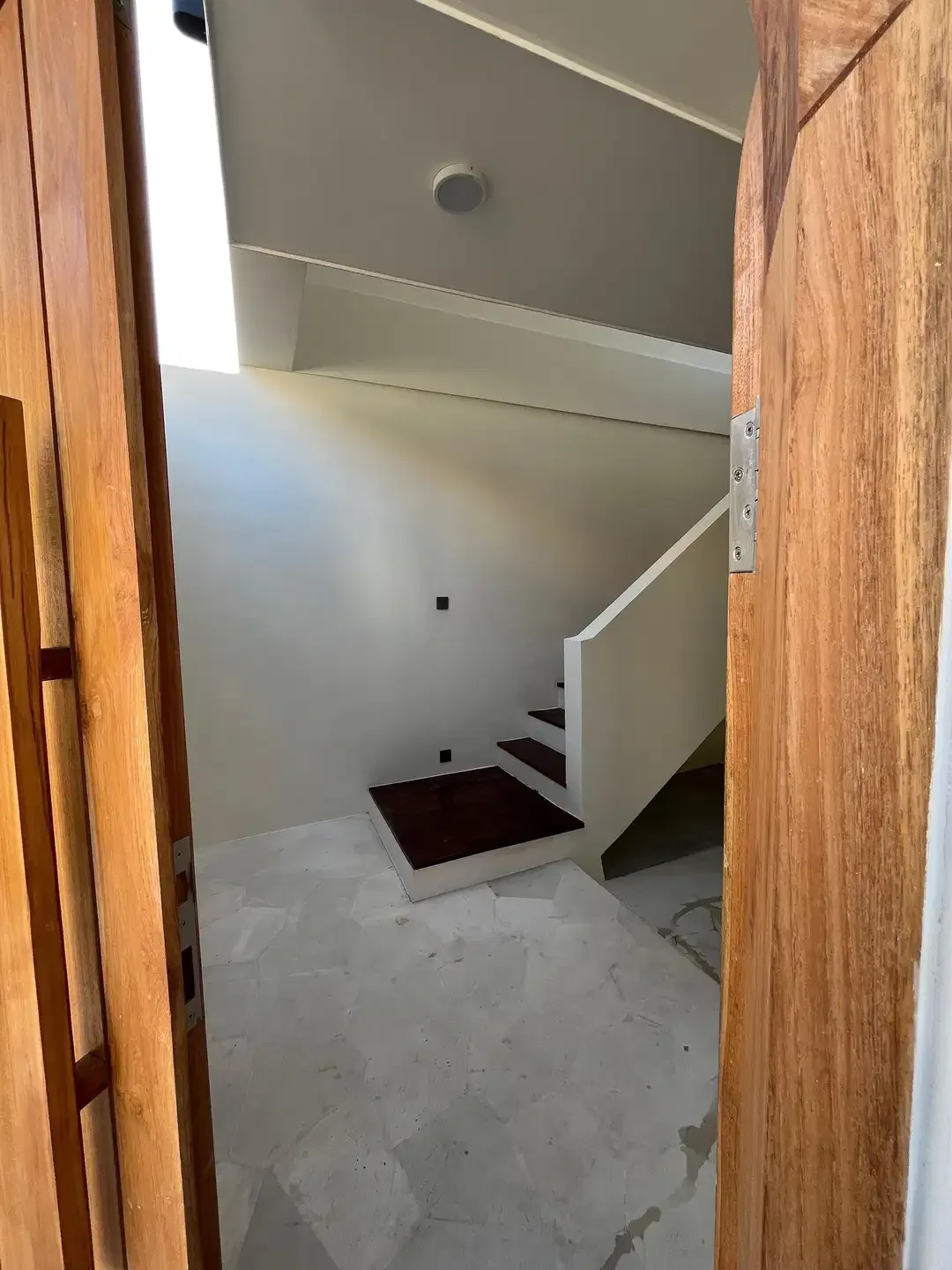VILLA READY DESIGN SANTORINI AREA BEST CANGGU & BEST INVESTMENT - Image 10 of 10