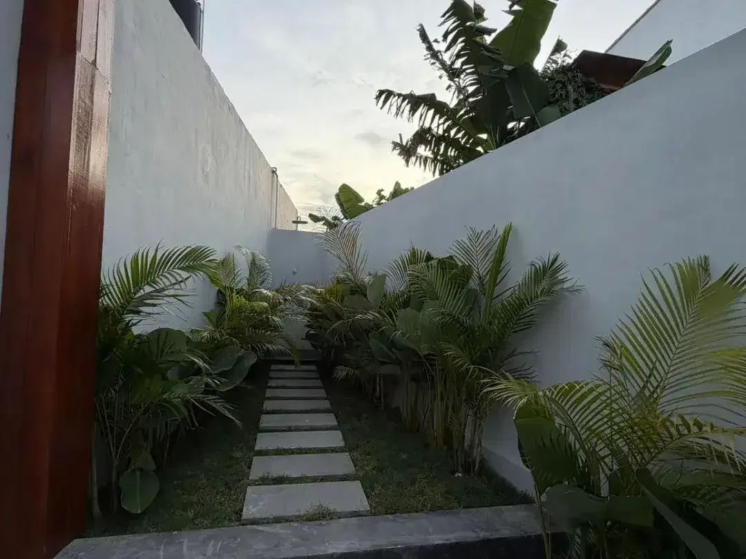 Modern Villa Tumbak Bayuh - Image 10 of 10